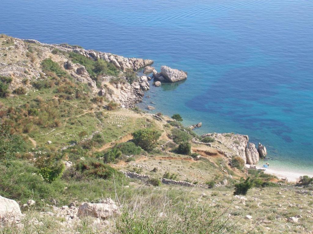 Libera1 Lägenhet Stara Baška Exteriör bild